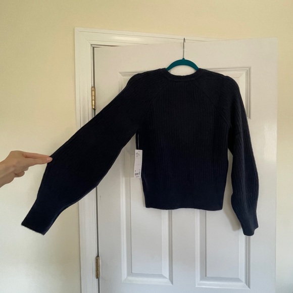 NWT Athleta Navy Blue Layover V-Neck Sweater - Picture 9 of 11